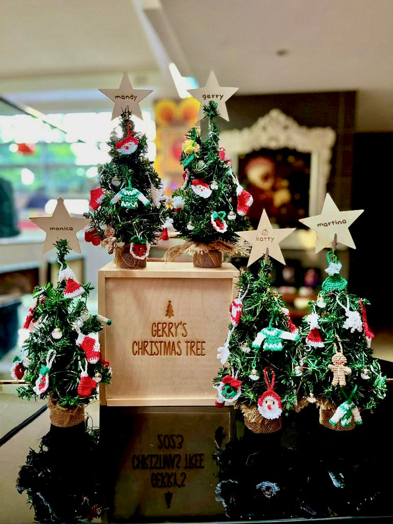 Mini DIY Christmas Tree