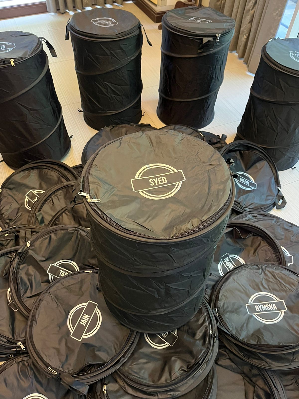 Cylindrical Collapsible Spiral Hamper